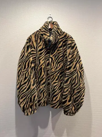 ZARA 자라 인조 모피 자켓 타이거 패턴 M