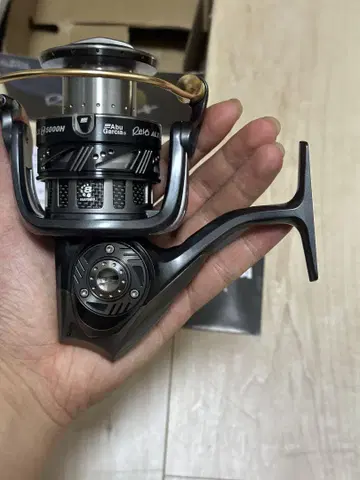 Abu Garcia Revo AL C-5000H 스피닝 릴