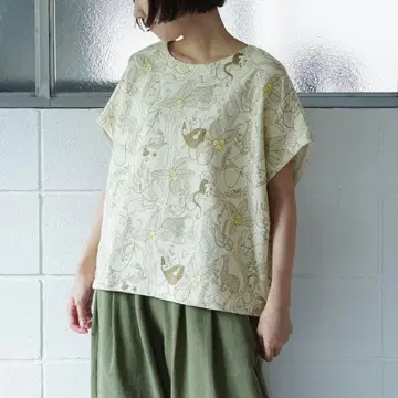 Marble Sud 동물 패턴 EMB walnut 앰플 TEE