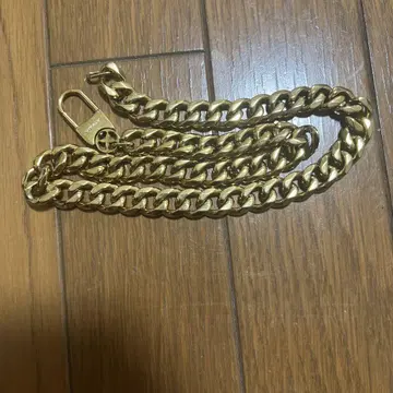 VITALY 골드 목걸이