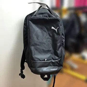 Puma 블랙 백팩