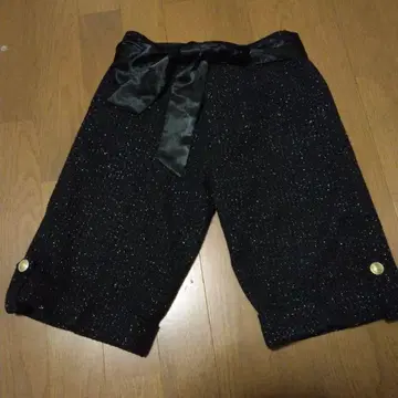블랙 글리터 숏팬츠