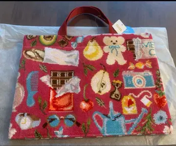 페일라 메르시 몽스크런치 A4 백 레어템