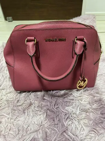 MICHAEL KORS 핑크 숄더백