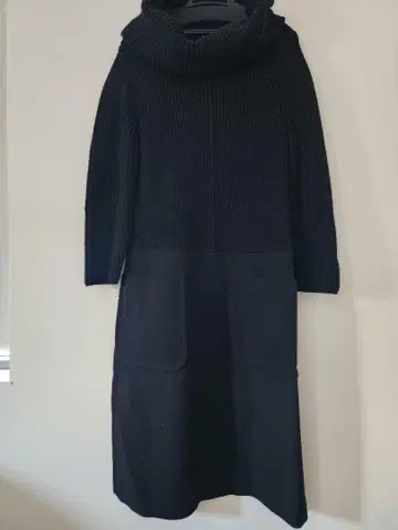 ESCADA 블랙 니트 원피스 36