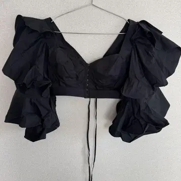 FETICO 프릴 장식 블랙 뷔스티에