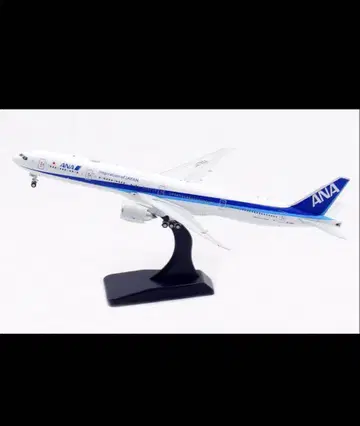 ANA 보잉 777-300ER JA795A 1:400