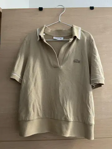 LACOSTE 스키퍼 넥 피케 셔츠