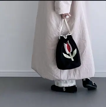 네스트로브 TARO 튤립 자수 복조리