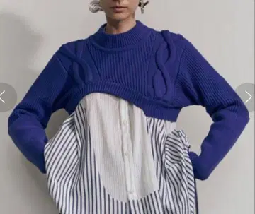 UN3D [택 포함] 케이블 숏 돌먼 니트 블루