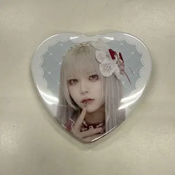 AVAM 츠키미노 아야 캔뱃지