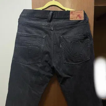 SANTASTIC! 블랙 데님 팬츠