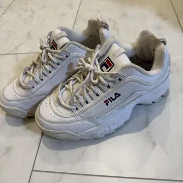FILA 스니커즈