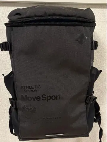 MoveSport 블랙 백팩