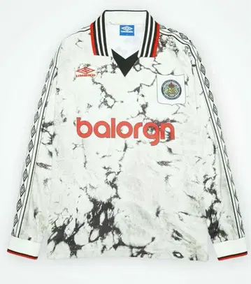 [ 새상품 미사용 ] 엄브로 x 발롱 롱 슬리브 축구 저지 '화이트'