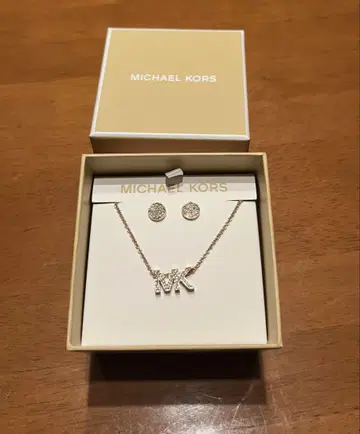 MICHAEL KORS 로즈 골드 목걸이&귀걸이 세트