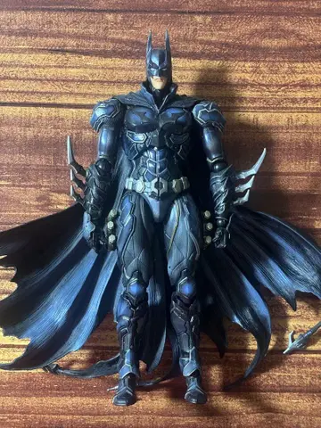DC Comics VARIANT PLAY ARTS 배트맨