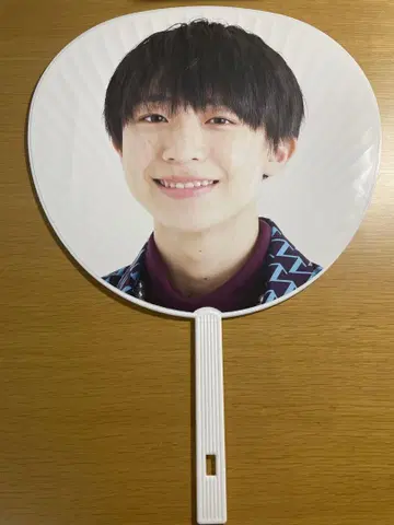 나가오카 레오 부채