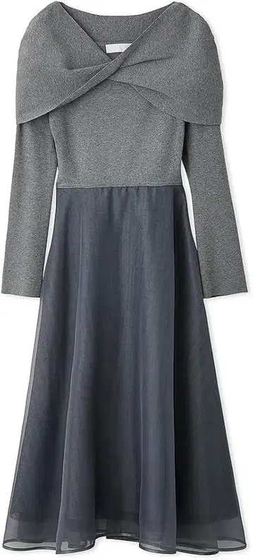 CELFORD 케이프 포함 도킹 니트 원피스