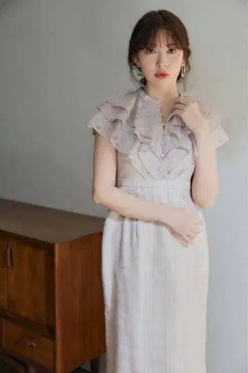 Split Ruffled Check Organza Dress