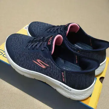 SKECHERS GOWALK 네이비 슬립온