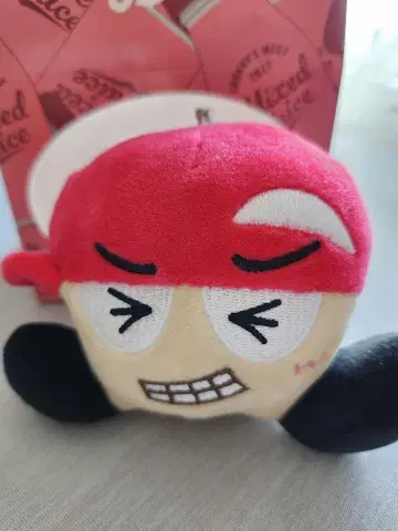 WEST 봉제 인형