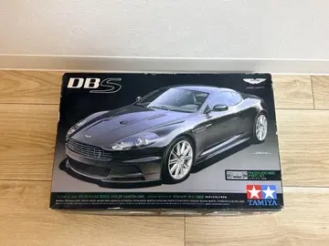 타미야 1/24 애스턴 마틴 DBS 미조립품