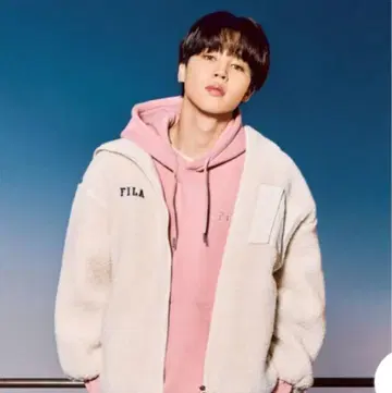 BTS 착용 FILA 플리스 자켓 M 사이즈 크림