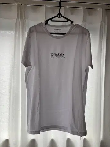 EMPORIO ARMANI 화이트 T셔츠 L