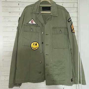 DEUS 올리브 그린 밀리터리 자켓 패치 포함