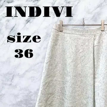 [고품질] 인디비 INDIVI 무릎 기장 스커트 그레이 실크  [36]