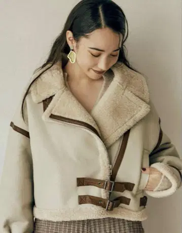 MURUA 무스탕 자켓