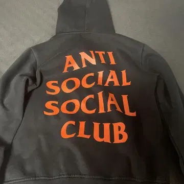 ANTI SOCIAL SOCIAL CLUB 후드티 M 사이즈