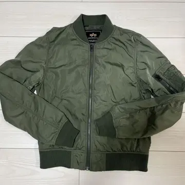 알파 인더스트리즈 MA-1 플라이트 자켓 L 사이즈