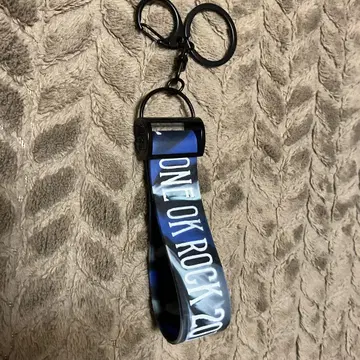 ONE OK ROCK 2014 러버 밴드와 키링