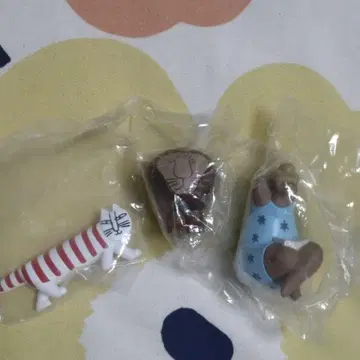 리사 라슨 가챠 3점