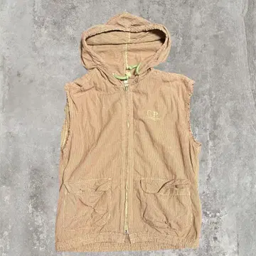 C.P. Company 후드 부착 베스트 씨피 컴퍼니