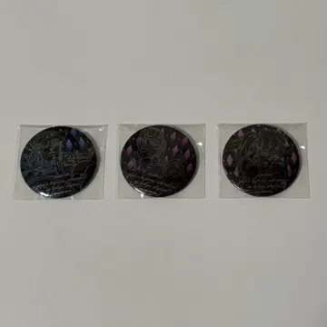 죠죠 트리 캔뱃지 쿠죠 죠타로, 히가시카타 죠스케, 죠르노 죠바나
