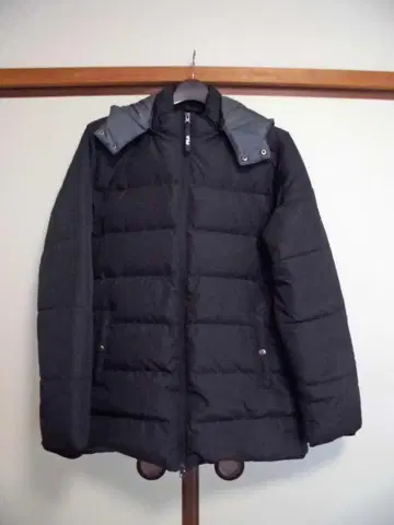 FILA 남성용 다운 자켓 LL 사이즈 다운 70% 페더 30%