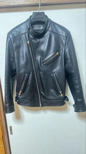 Fixer F1 46 피크서 라이더 자켓 세미 더블 블랙
