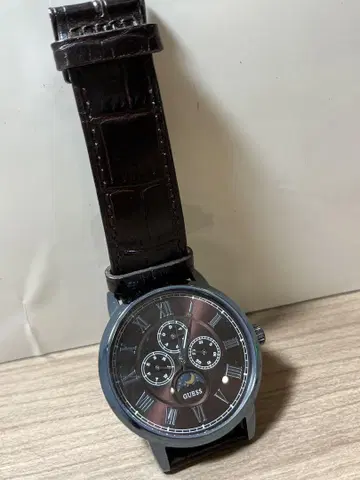 GUESS 게스 손목시계 브라운 W0870G3