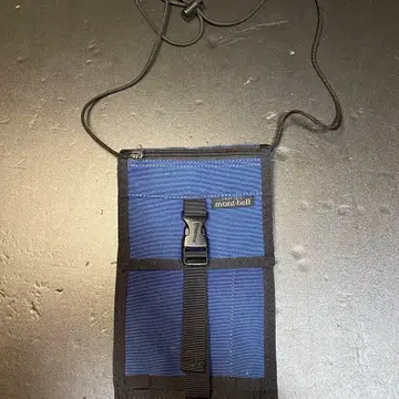 モンベル旅行用ポーチ