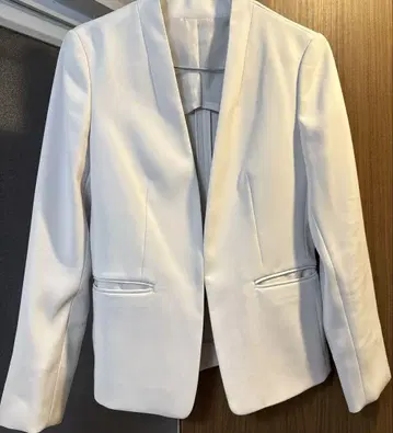 THE SUIT COMPANY 노카라 자켓 사이즈 38 화이트