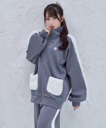 페이크 퍼 포인트 빅 트랙 세트 로제 뮤즈 네이비 새상품