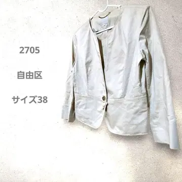 자유구 라이트 그레이 테일러드 자켓 38 사이즈 심플하고 깔끔한 원 버튼