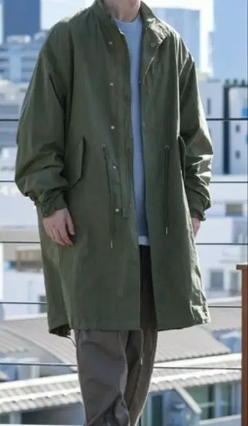 BARK MANHATTAN 빅 실루엣 롱 모즈 코트