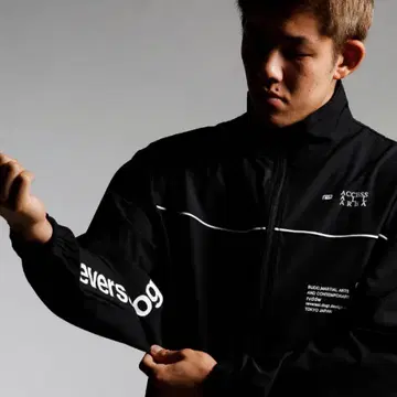 [ 미사용 새상품 ] 리버설 4WAY DRY TRACK JACKET S