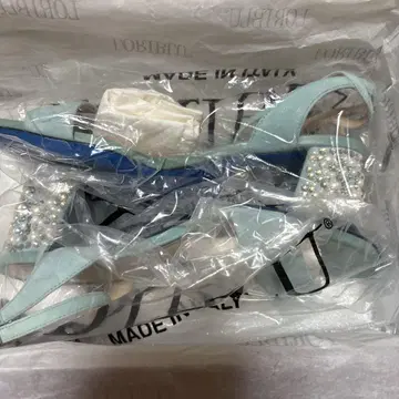 LORIBLU 샌들 정가 약 8만 엔