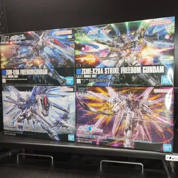 미개봉 새상품 HGCE 프리덤 건담 계통 합계 4종류 세트