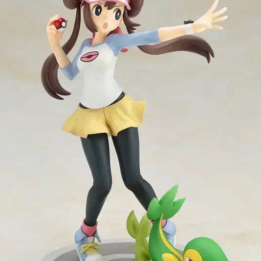 Kotobukiya) Pokémon May with Tsutarja Figure #포켓몬피규어